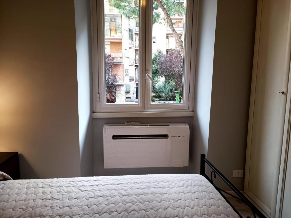 Casa Paolina A Metro San Paolo Apartment โรม ภายนอก รูปภาพ