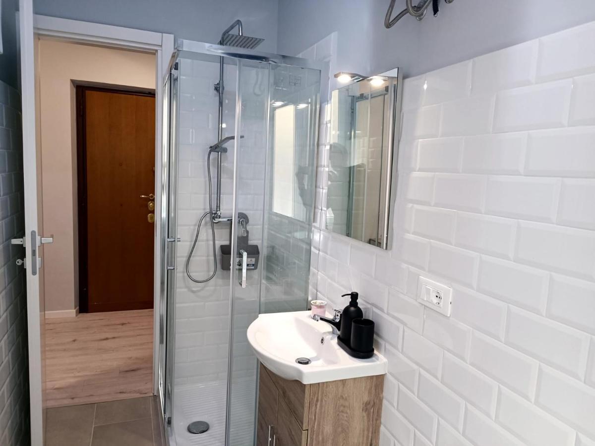 Casa Paolina A Metro San Paolo Apartment โรม ภายนอก รูปภาพ